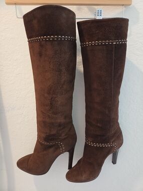 Vintage Caressa Made in Spain Brown Suede Knee High Boots | Size 6M